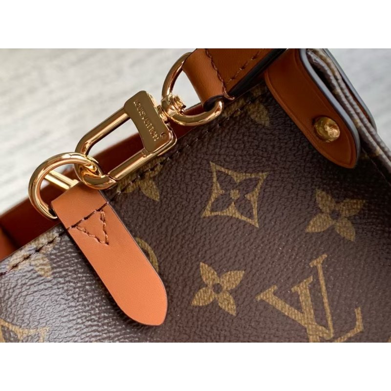 Louis Vuitton OntheGo Hand Bag BG0525091