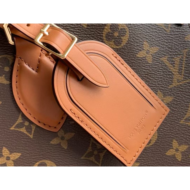 Louis Vuitton OntheGo Hand Bag BG0525096