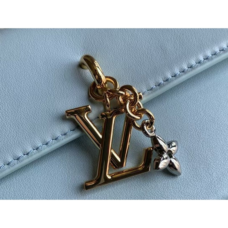 Louis Vuitton Wallet On Chain Bag BG0525088