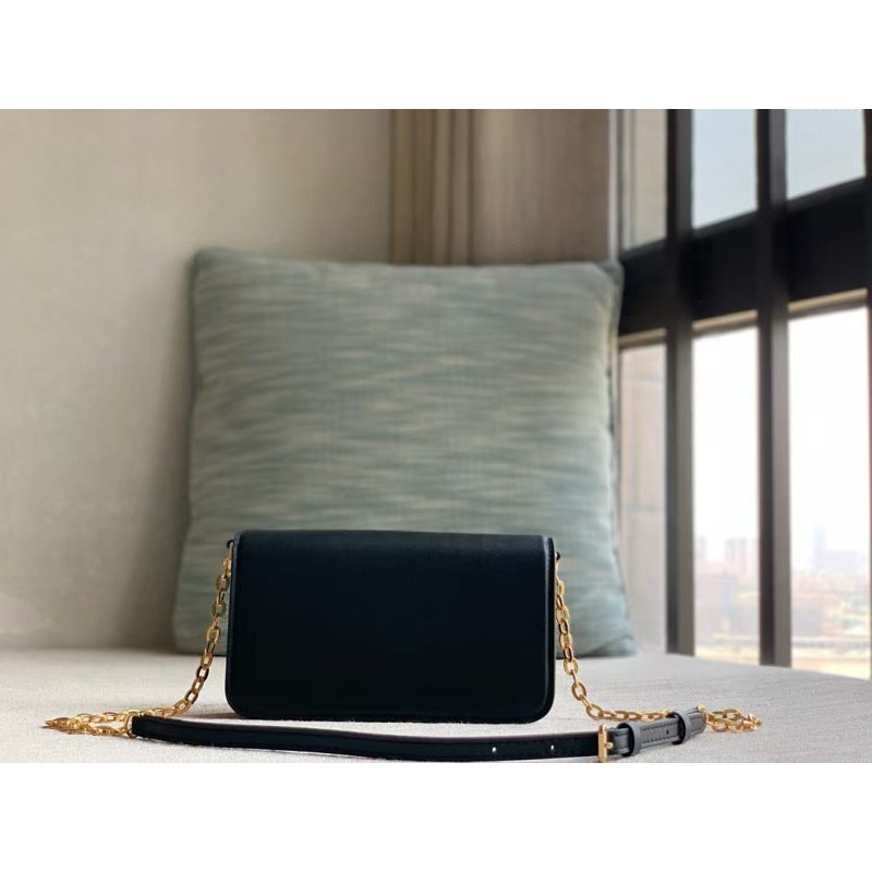 Louis Vuitton Wallet On Chain Bag BG0525090