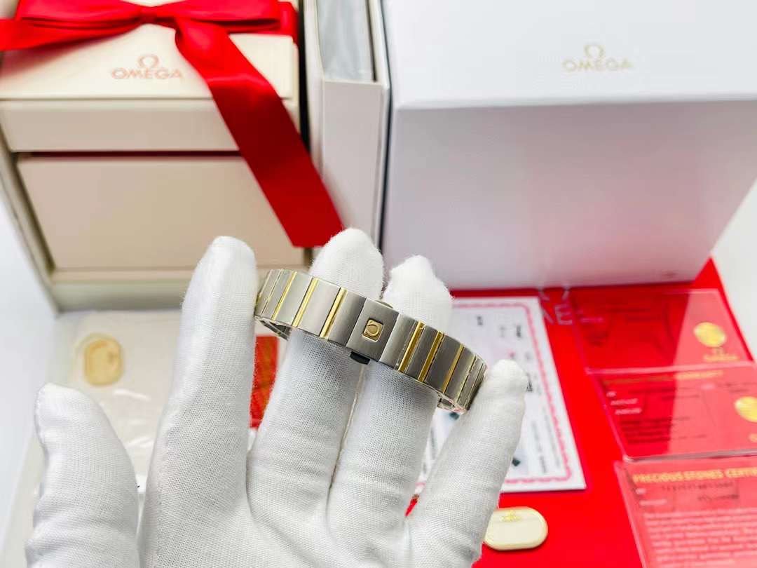 Omega Constellation Classic Series Wrist Watch WAT02070