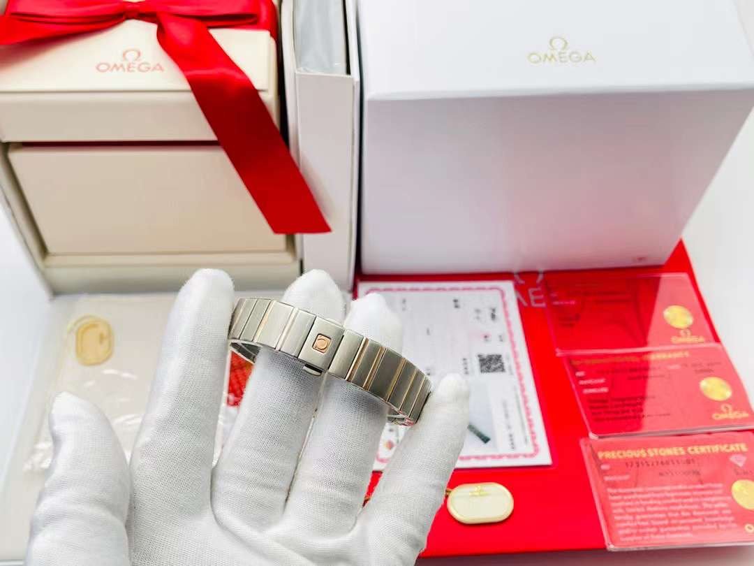 Omega Constellation Classic Series Wrist Watch WAT02075