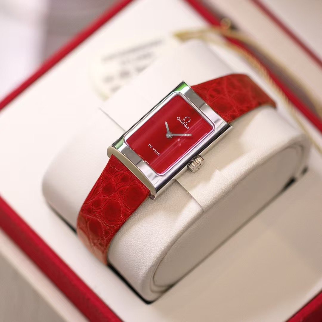 Omega Sea Master Classic Wrist Watch WTJN25180