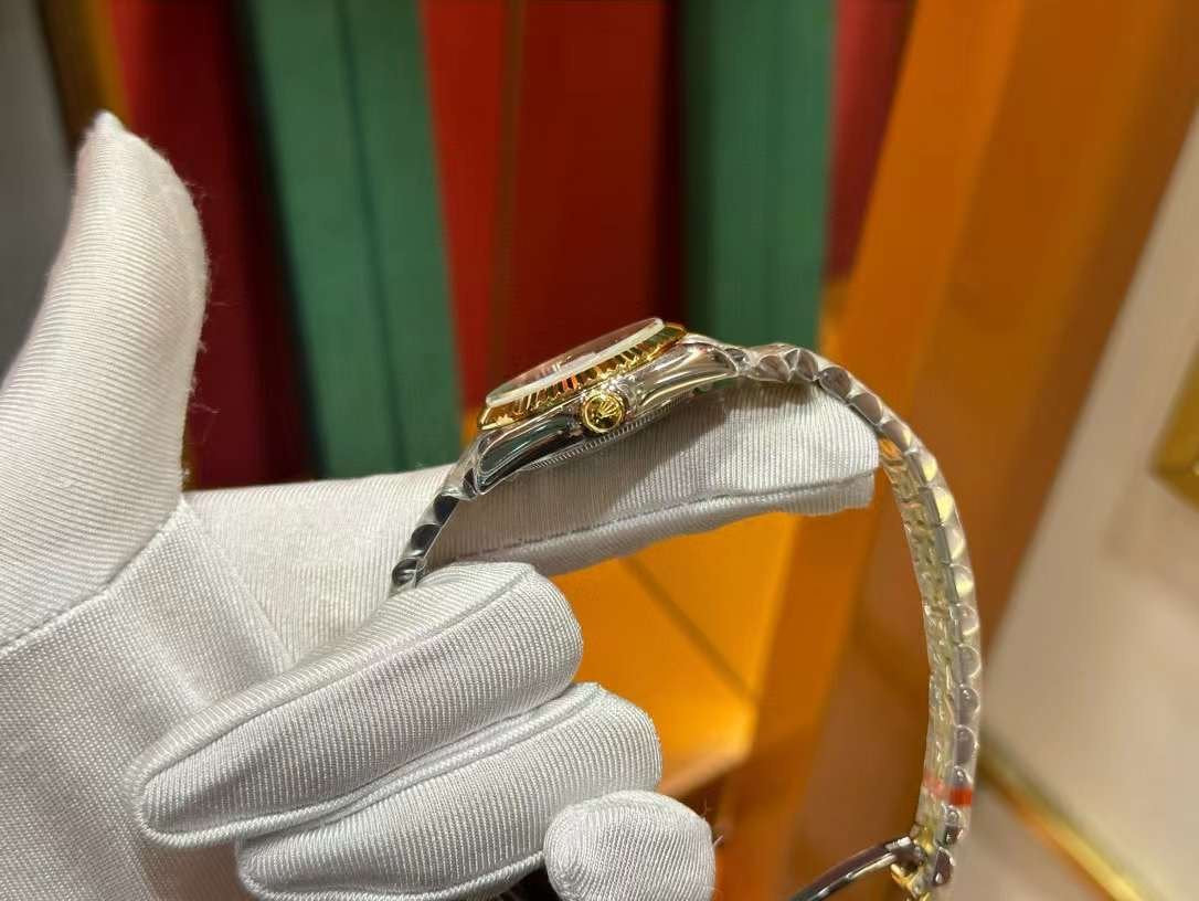 Rolex Log Series Wrist Watch WAT02045