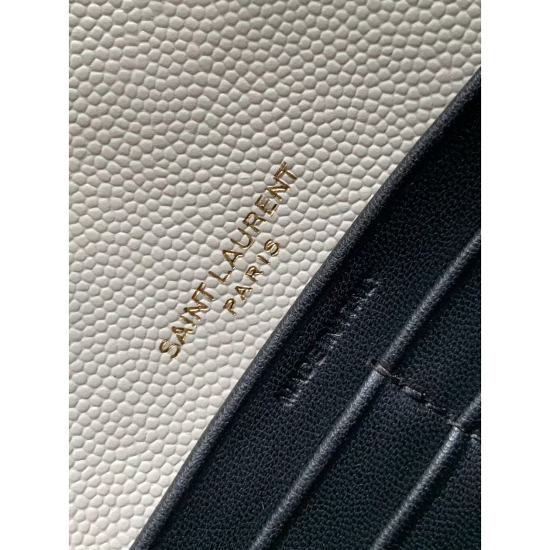 Saint Laurent Envelope Bag BG0525275