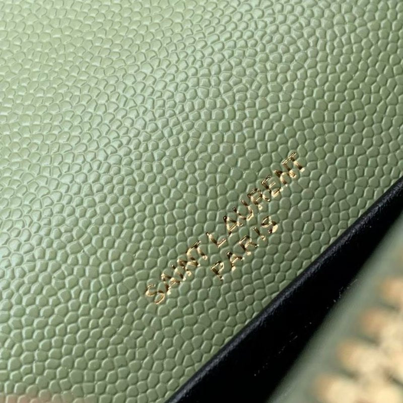 Saint Laurent Envelope Bag BG0525277