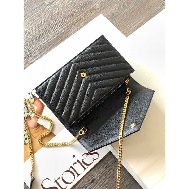 Saint Laurent Envelope Bag BG0525281
