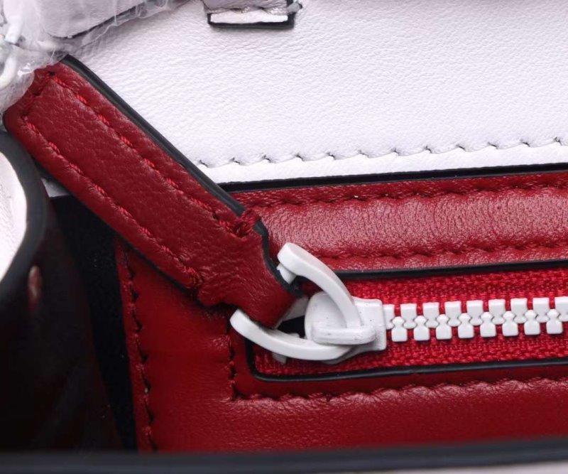 Valentino Garavani Rockstud Cross Body Bag BG02551