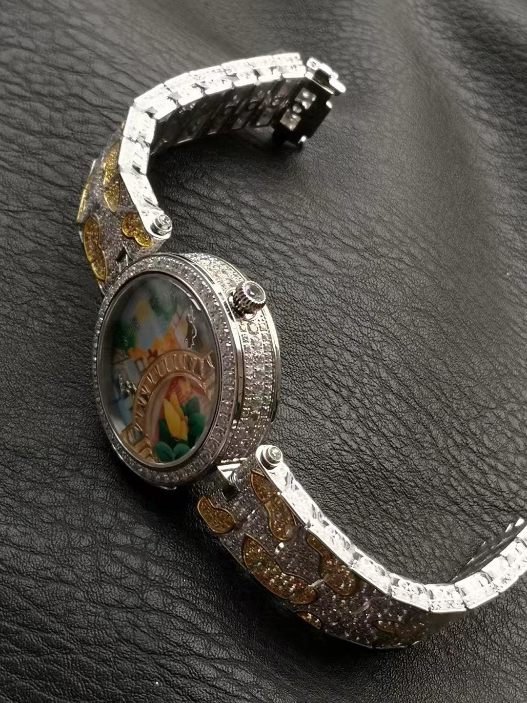 Van Cleef and Arpels Four Seasons Lovers Bridge Wrist Watch WTJN25247