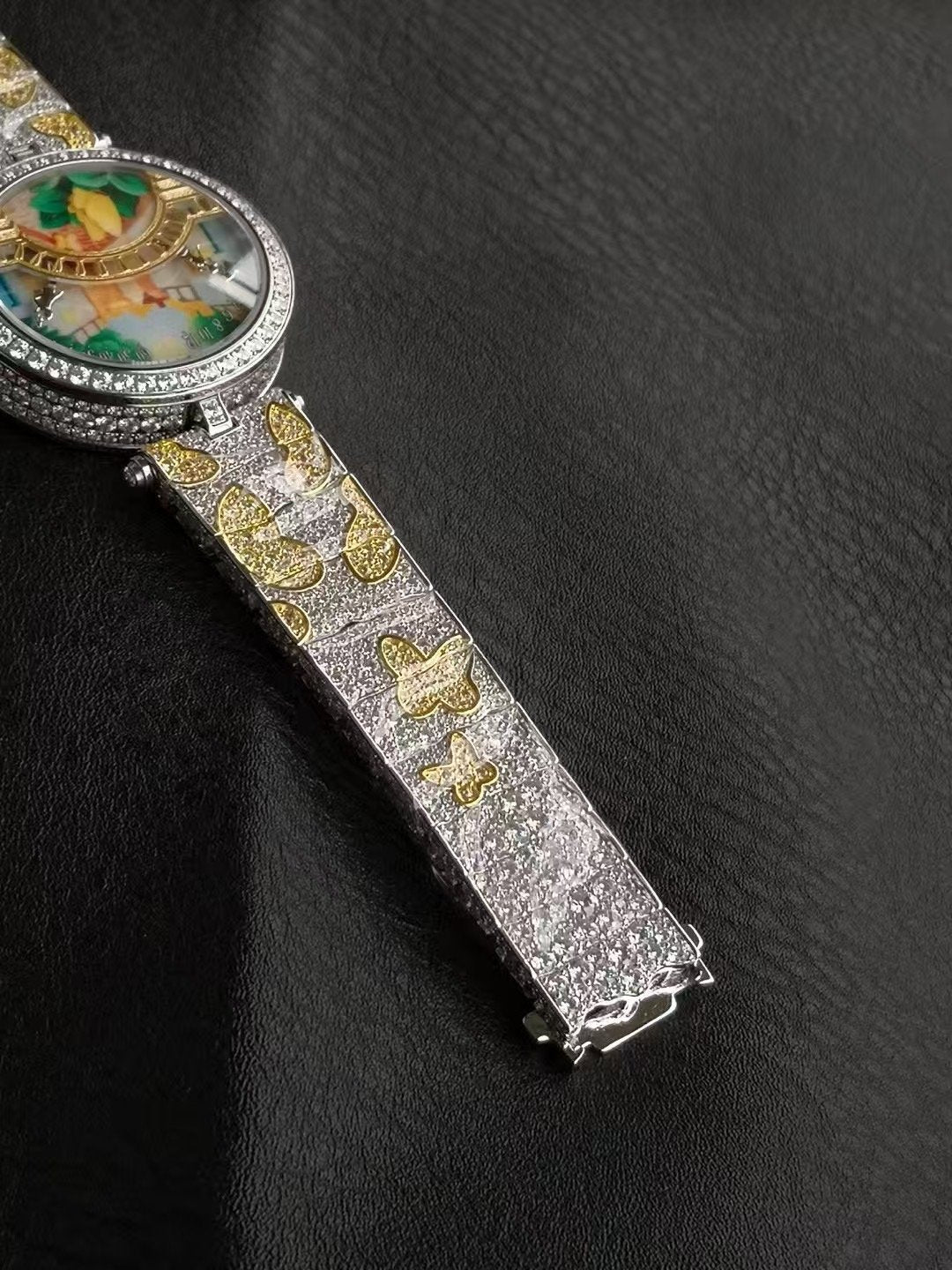 Van Cleef and Arpels Four Seasons Lovers Bridge Wrist Watch WTJN25247