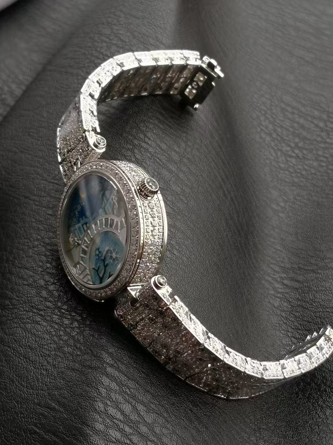 Van Cleef and Arpels Four Seasons Lovers Bridge Wrist Watch WTJN25248