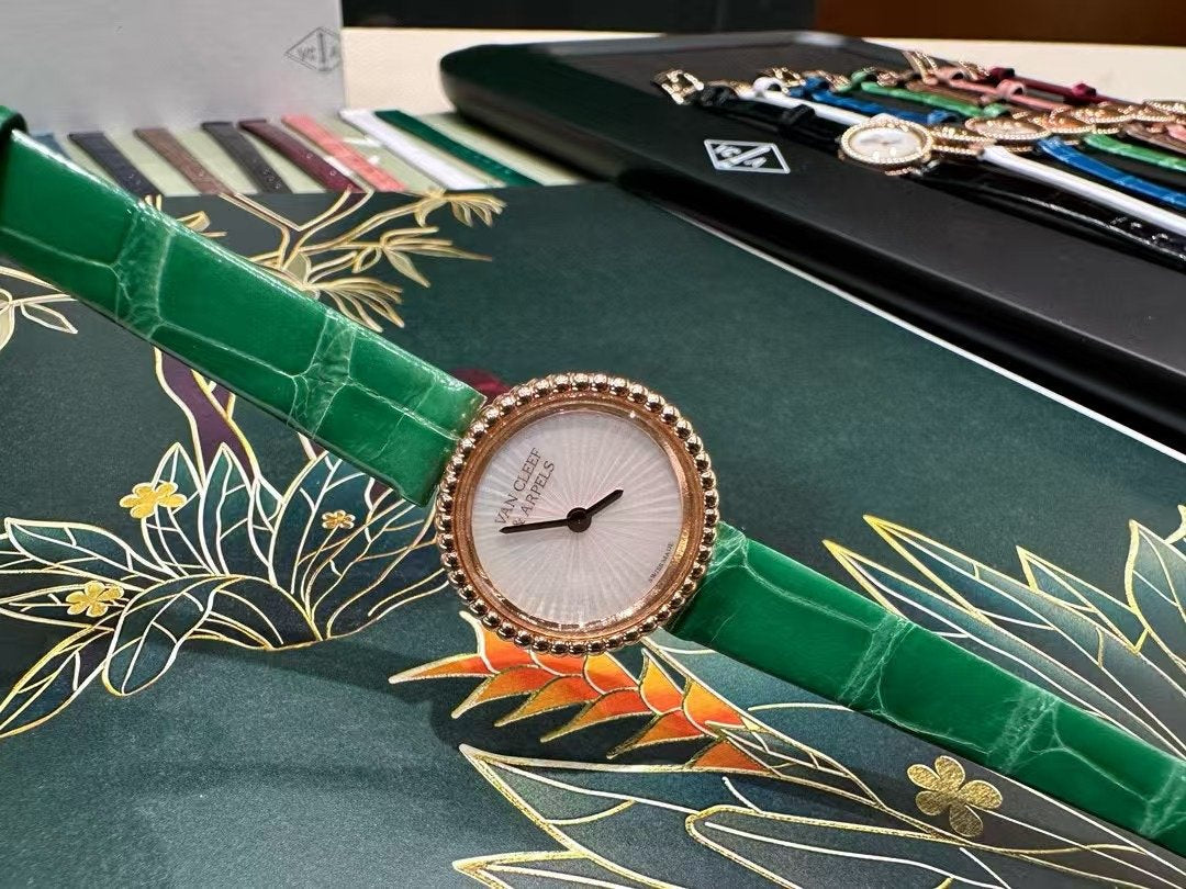 Van Cleef and Arpels Perlee New Wrist Watch WTJN25258