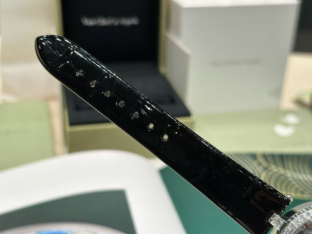Van Cleef and Arpels Poetic Function Series Wrist Watch WTJN25253