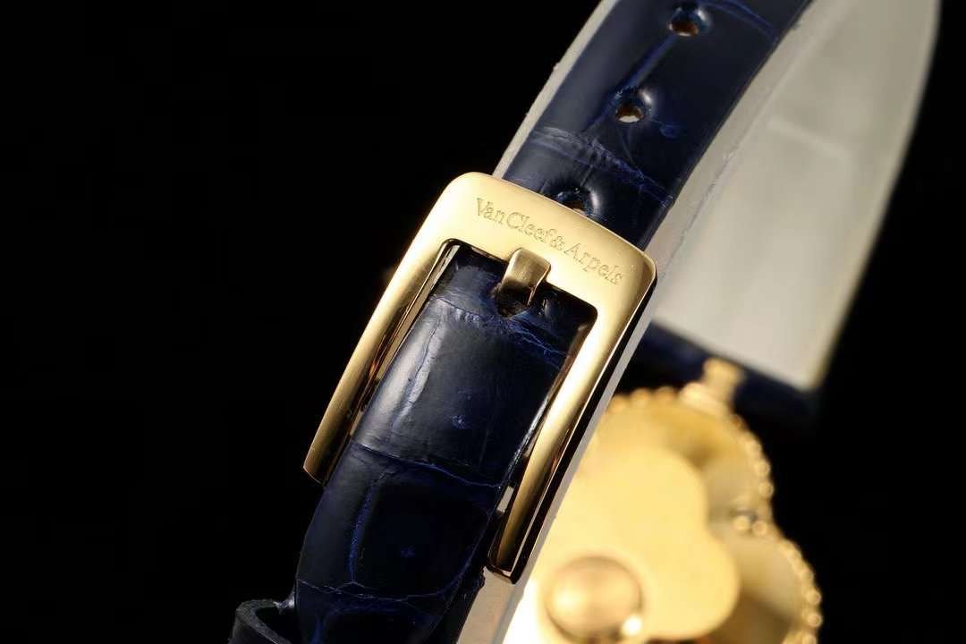 Van Cleef and Arpels Sweet Alhambra Series Wrist Watch WAT02113