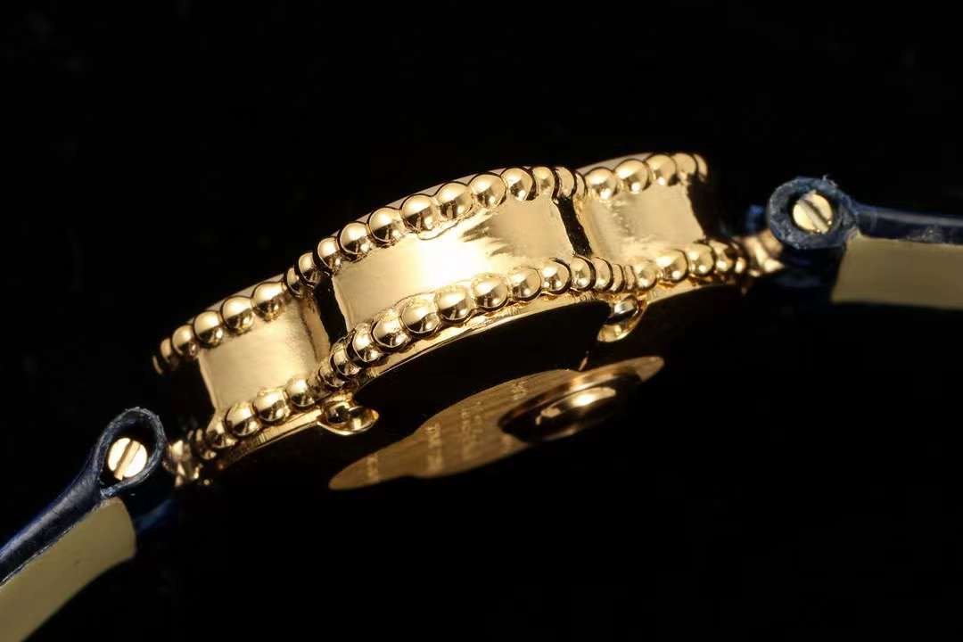 Van Cleef and Arpels Sweet Alhambra Series Wrist Watch WAT02113