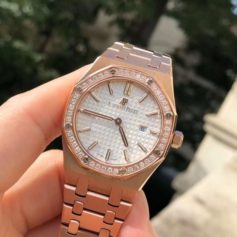 Audemars Piguet Royal Oak Series Wrist Watch WAT02029