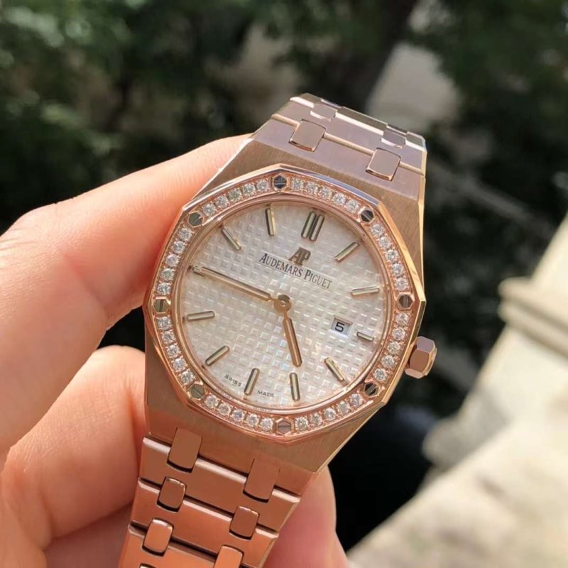 Audemars Piguet Royal Oak Series Wrist Watch WAT02029