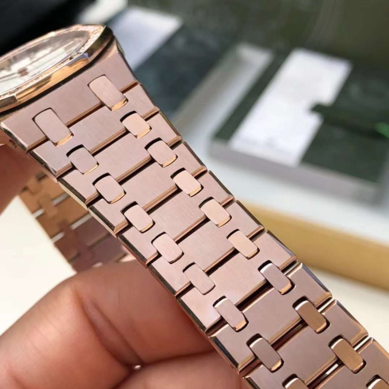 Audemars Piguet Royal Oak Series Wrist Watch WAT02029