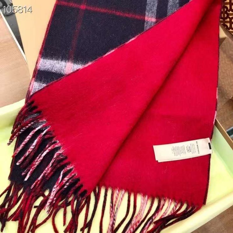 Burberry Wool Scarf SS001163