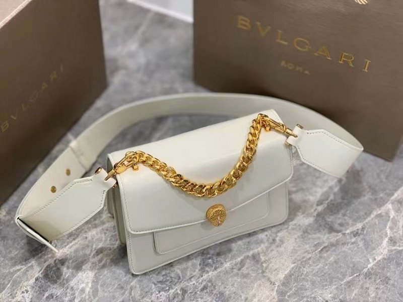 Bvlgari White Serpenti Forever Shoulder Bag BVGR00333