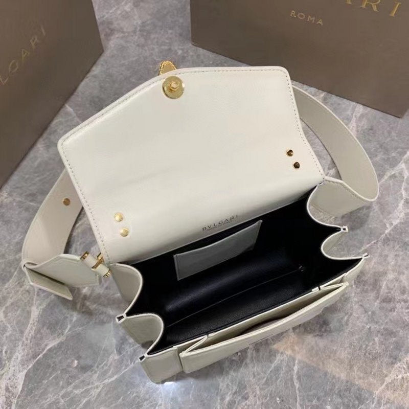Bvlgari White Serpenti Forever Shoulder Bag BVGR00333