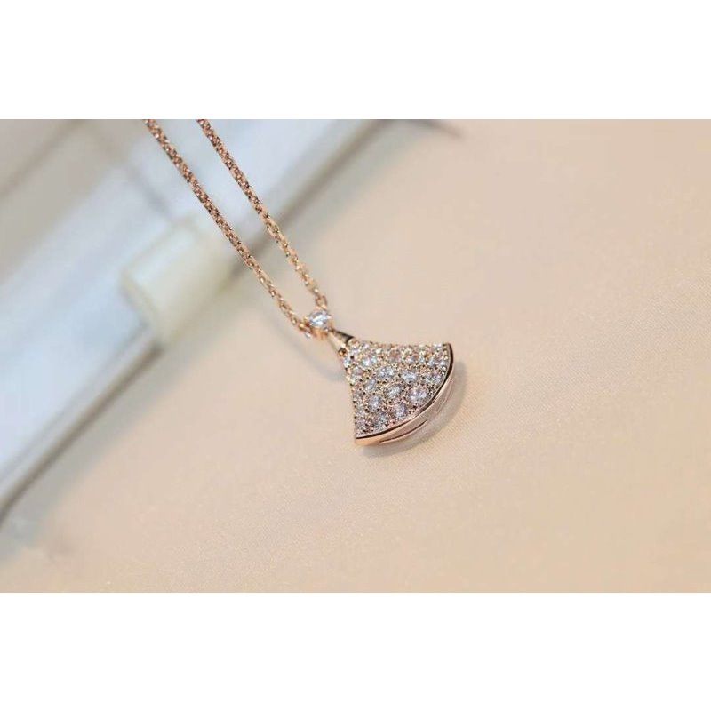 Bvlgari Divas Dream Necklace JWL00196