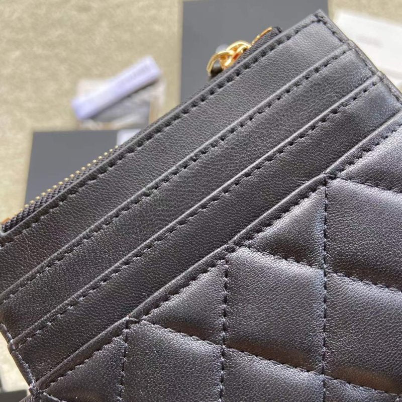 Chanel Leather Wallet WB001285