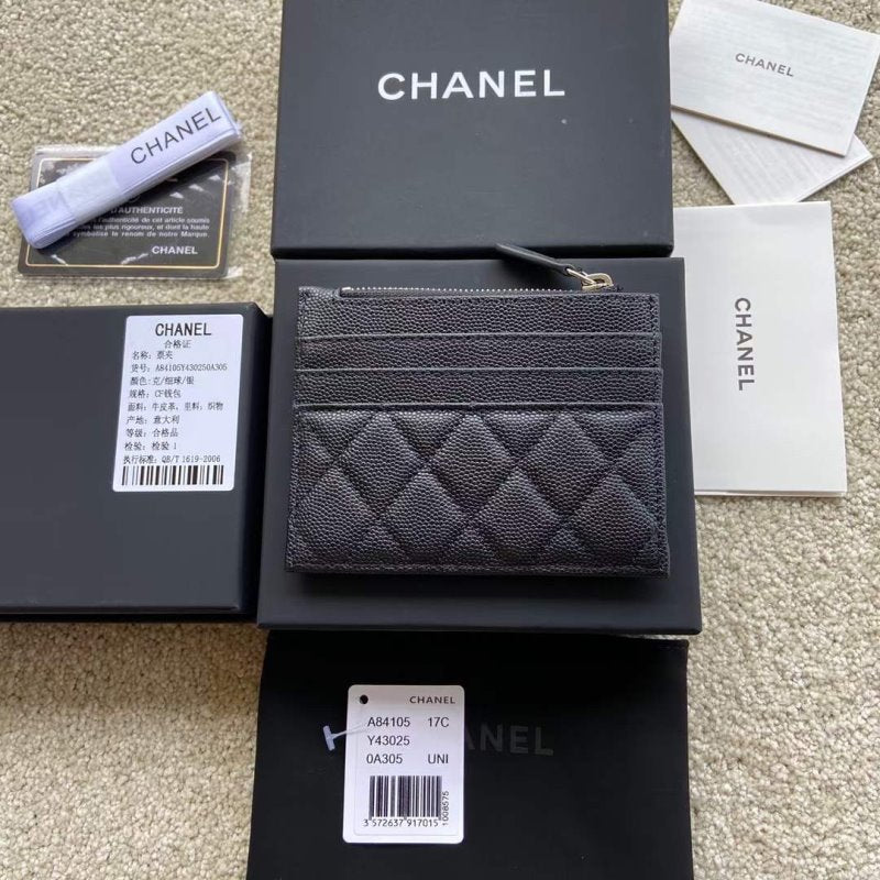 Chanel Leather Wallet WB001287