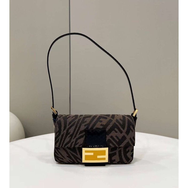 Fendi Baguette 1997 Hand Bag BG02076