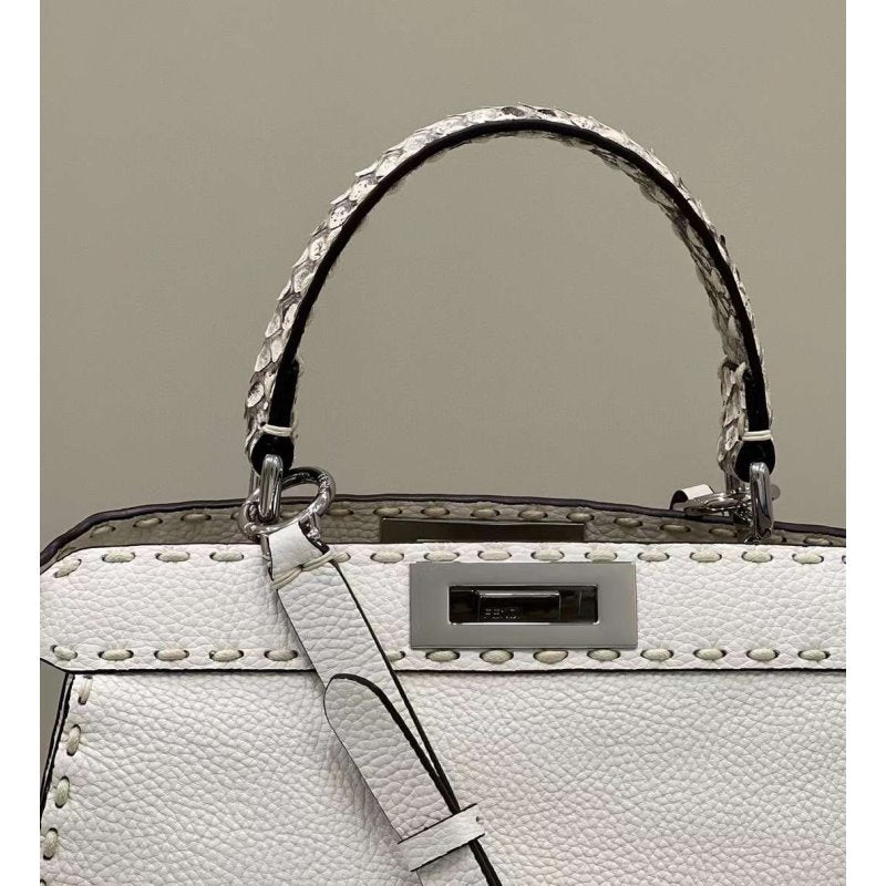 Fendi Peekaboo Hand Bag BG02080