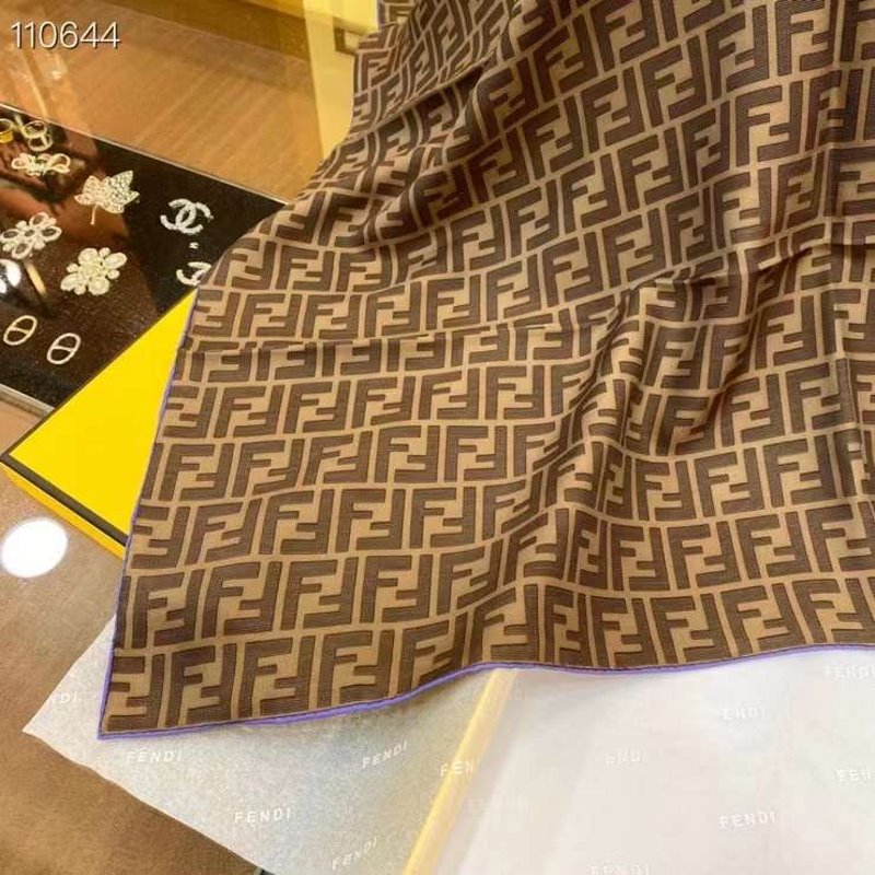 Fendi Silk Square Scarf SS001046