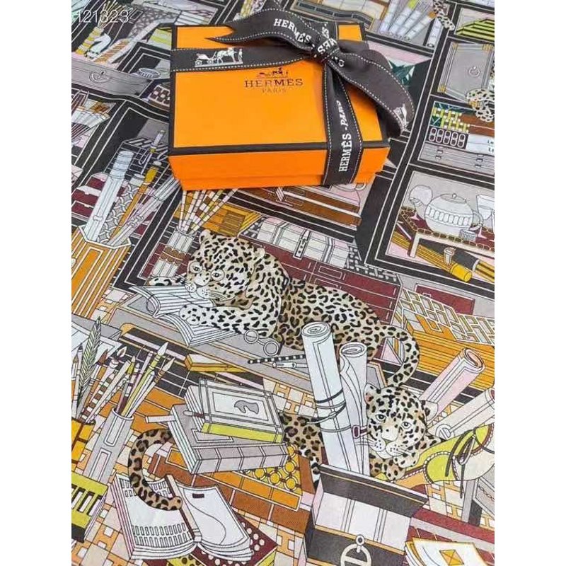 Hermes Muberry Silk Scarf SS001107