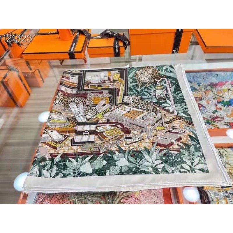 Hermes Muberry Silk Scarf SS001107