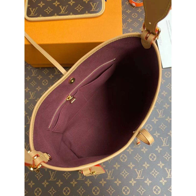 Louis Vuitton Carryall Hand Bag BGMP1722