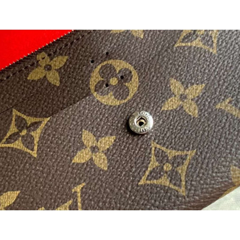 Louis Vuitton Emily Wallet WB001326