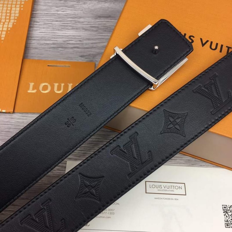 Louis Vuitton Single Belt WB001026
