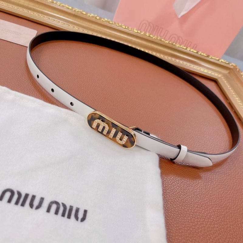 Miu Miu White and Black Leather Belt WLB01183