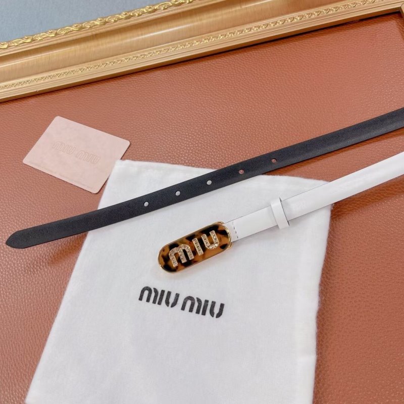 Miu Miu White and Black Leather Belt WLB01183