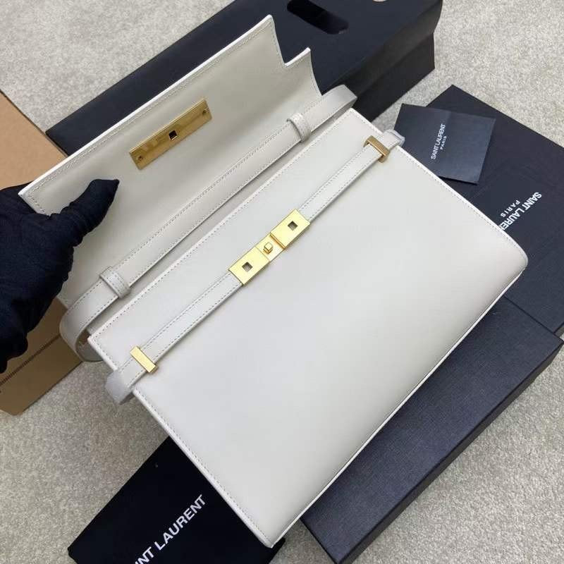 Saint Laurent Manhattan Shoulder Bag BGMP1628
