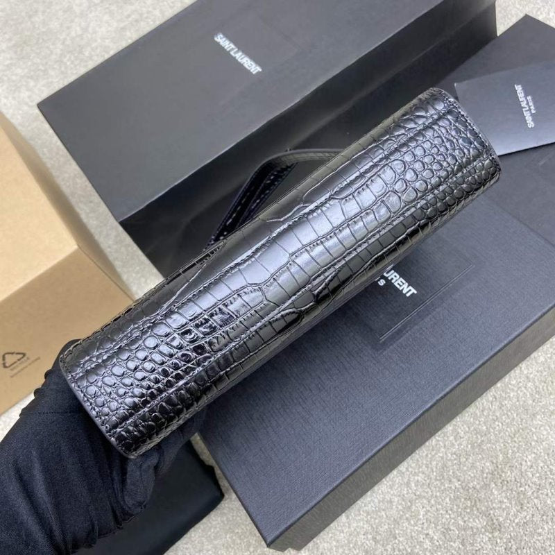 Saint Laurent Manhattan Shoulder Bag BGMP1629