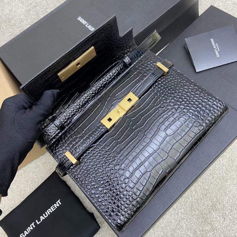 Saint Laurent Manhattan Shoulder Bag BGMP1629