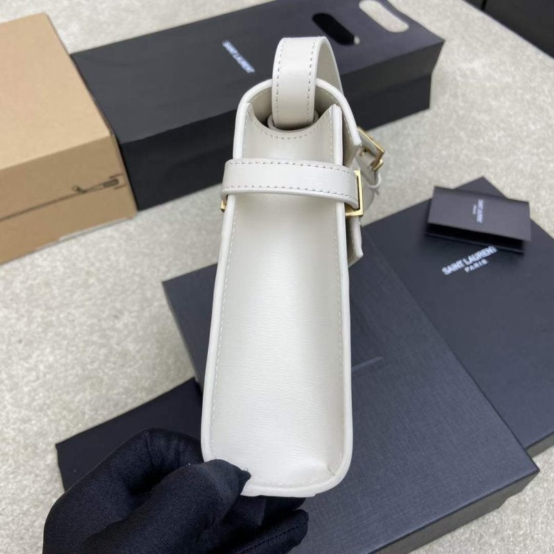 Saint Laurent Manhattan Shoulder Bag BGMP1631
