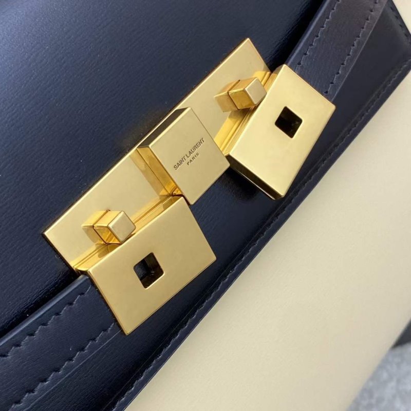 Saint Laurent Manhattan Shoulder Bag BGMP1633