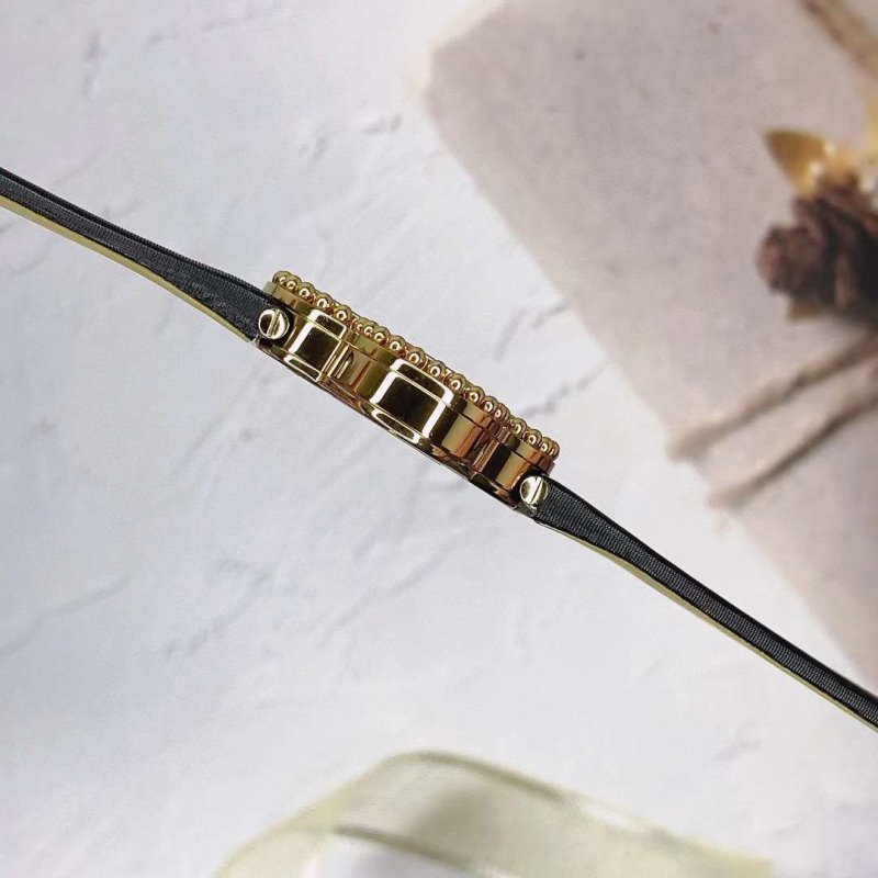 Van Cleef and Arpels Alhambra four leaf lucky Wrist Watch WAT02248