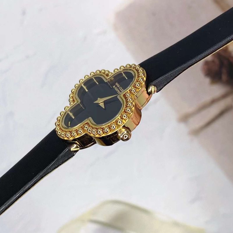 Van Cleef and Arpels Alhambra four leaf lucky Wrist Watch WAT02248