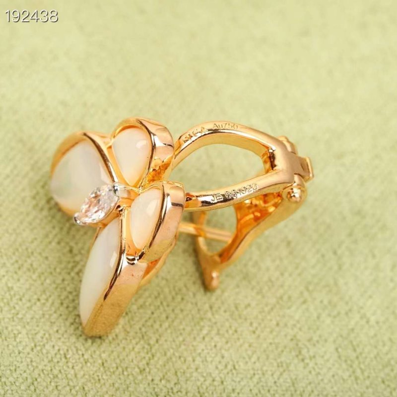 Van Cleef and Arpels Butterfly Earrings JWL00126