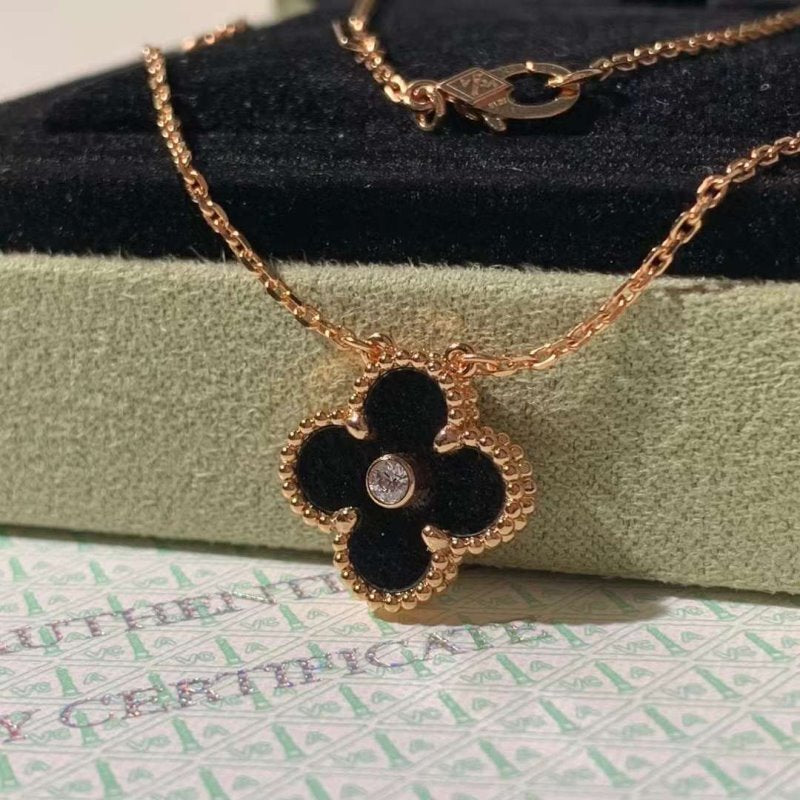 Van Cleef and Arpels Four Leaf Clover Necklace JWL00111