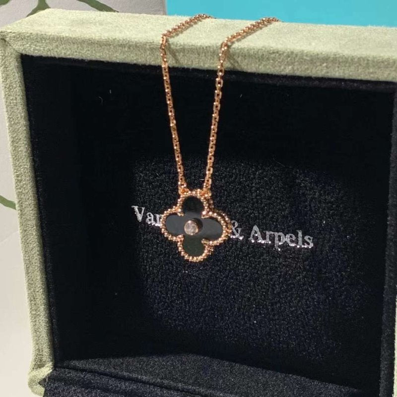 Van Cleef and Arpels Four Leaf Clover Necklace JWL00111
