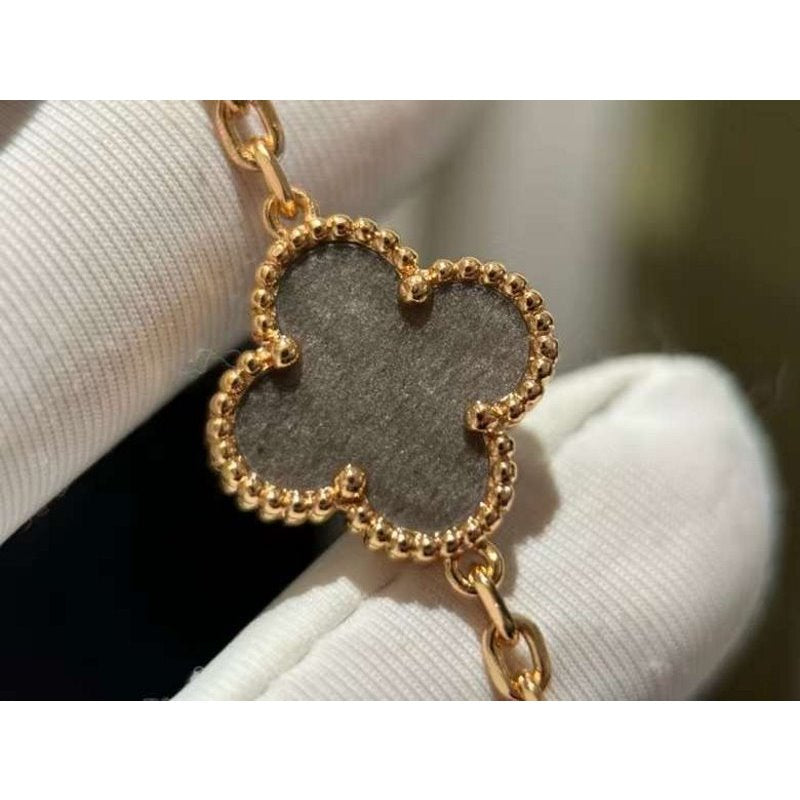 Van Cleef and Arpels Obsidian Necklace JWL00124