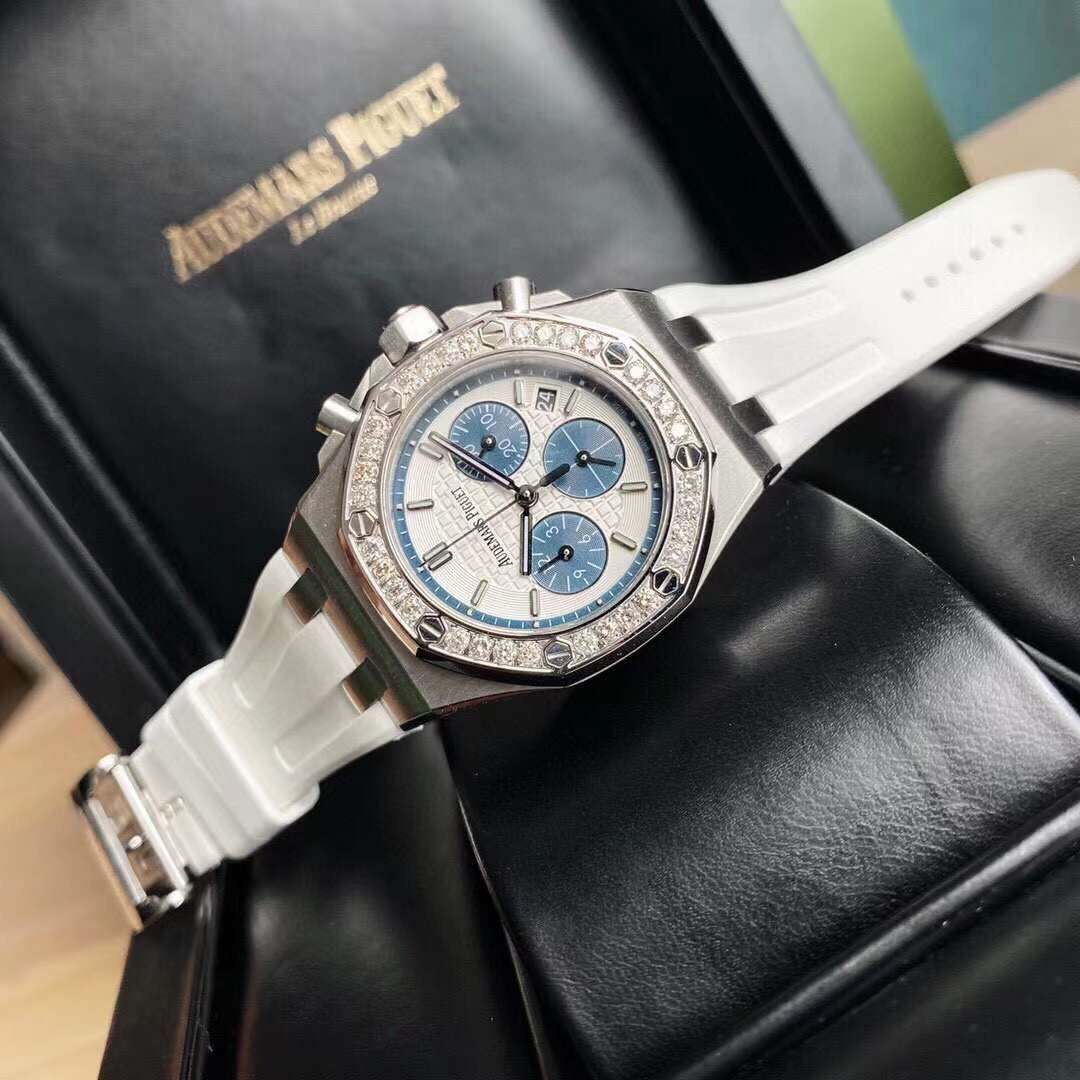 Audemars Piguet Royal Oak Offshore Series Wrist Watch WAT02087